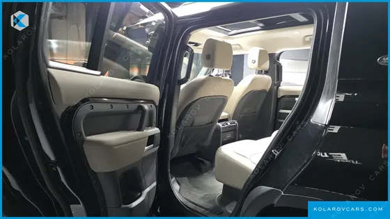 LAND ROVER DEFENDER 110 D250 SE