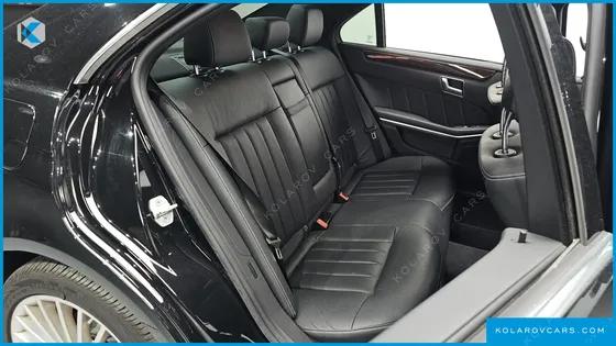 MERCEDES E-CLASS E300 ELEGANCE