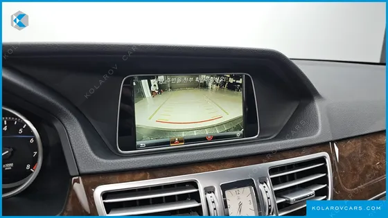 MERCEDES E-CLASS E300 ELEGANCE