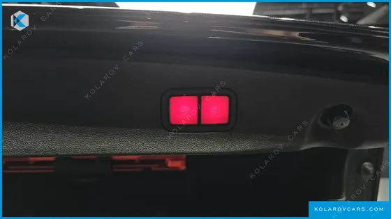 MERCEDES E-CLASS E300 ELEGANCE