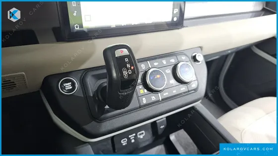 LAND ROVER DEFENDER 110 D240 SE