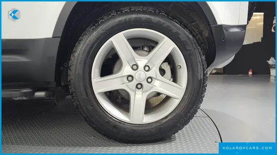 LAND ROVER DEFENDER 110 D240 SE
