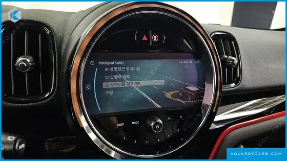 MINI COUNTRYMAN JCW LAUNCH PACK