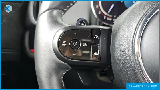 MINI COUNTRYMAN JCW LAUNCH PACK