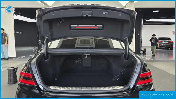 GENESIS G90 5.0 AWD