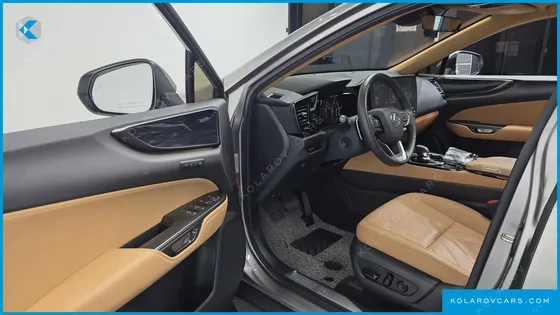 LEXUS NX PREMIUM