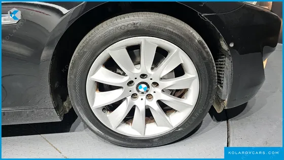 BMW 5 SERIES 528I