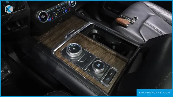 FORD EXPEDITION PLATINUM 4WD