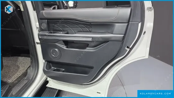 FORD EXPEDITION PLATINUM 4WD