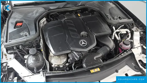 MERCEDES E-CLASS E220D 4MATIC AMG LINE