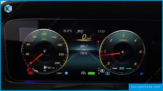 MERCEDES E-CLASS E220D 4MATIC AMG LINE