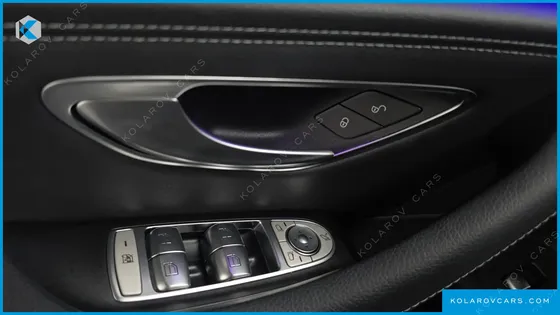 MERCEDES E-CLASS E220D 4MATIC AMG LINE