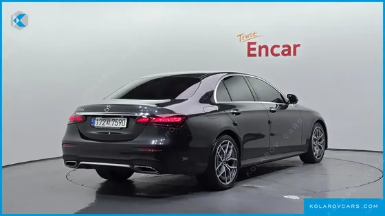 MERCEDES E-CLASS E220D 4MATIC AMG LINE