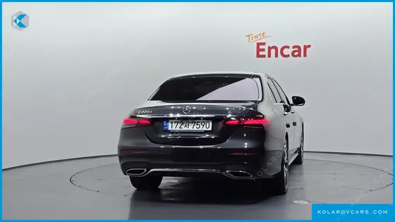 MERCEDES E-CLASS E220D 4MATIC AMG LINE