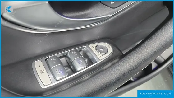 MERCEDES E-CLASS E220D 4MATIC AMG LINE