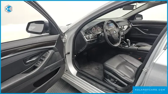 BMW 5 SERIES 528I