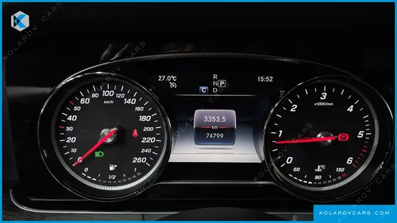 MERCEDES E-CLASS E220D AVANTGARDE