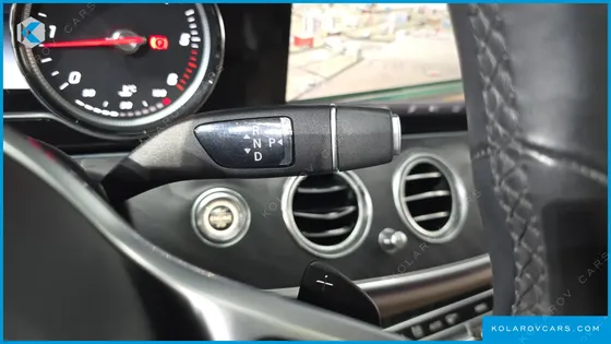 MERCEDES E-CLASS E220D AVANTGARDE