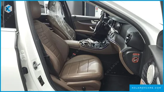 MERCEDES E-CLASS E220D AVANTGARDE