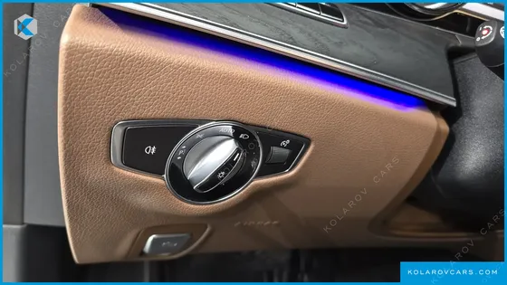 MERCEDES E-CLASS E220D AVANTGARDE