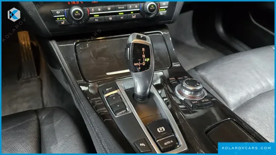 BMW 5 SERIES 520D