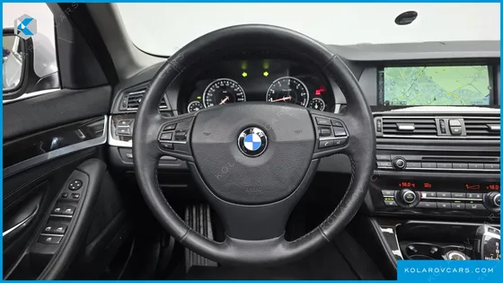 BMW 5 SERIES 528I