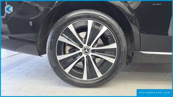 MERCEDES E-CLASS E300E 4MATIC EXCLUSIVE