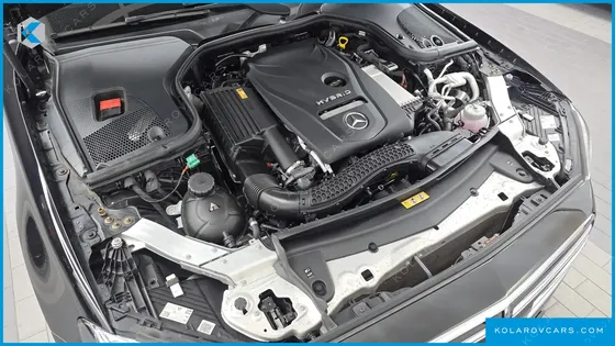 MERCEDES E-CLASS E300E 4MATIC EXCLUSIVE