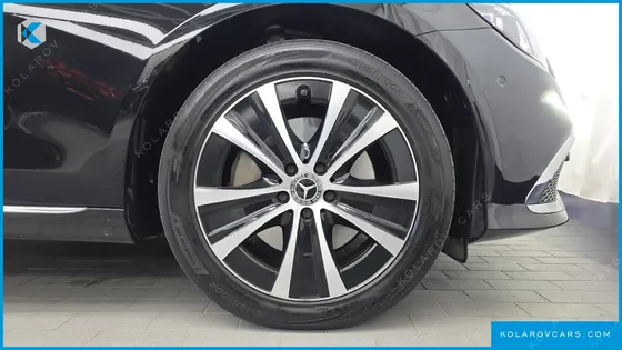 MERCEDES E-CLASS E300E 4MATIC EXCLUSIVE