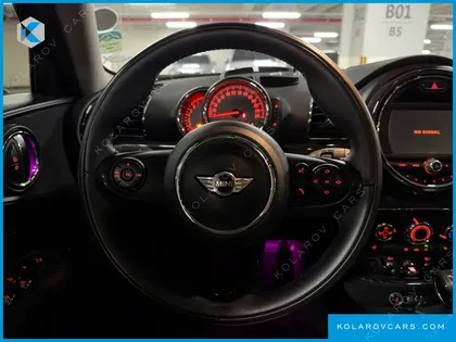 MINI CLUBMAN STANDARD