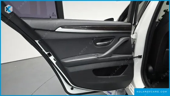 BMW 5 SERIES 520D