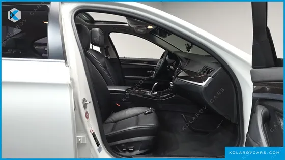 BMW 5 SERIES 520D