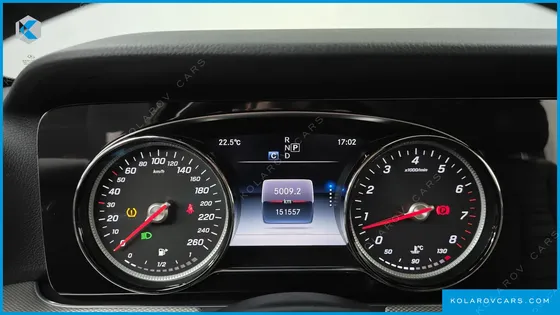 MERCEDES E-CLASS E200 AVANTGARDE