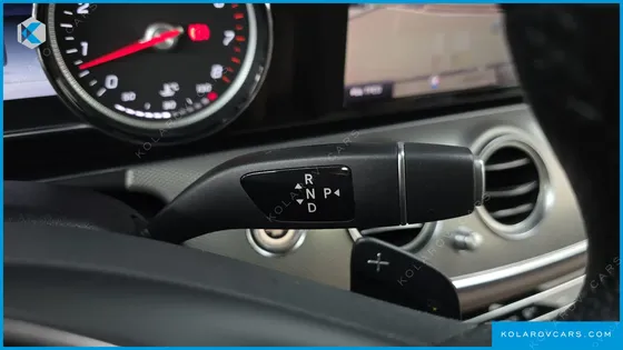 MERCEDES E-CLASS E200 AVANTGARDE