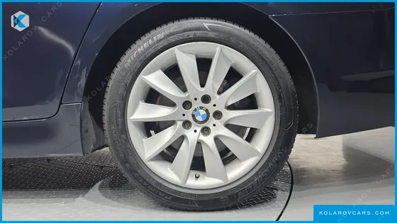 BMW 5 SERIES 528I