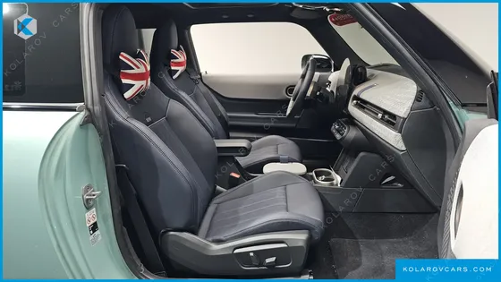 MINI COOPER FAVOURED