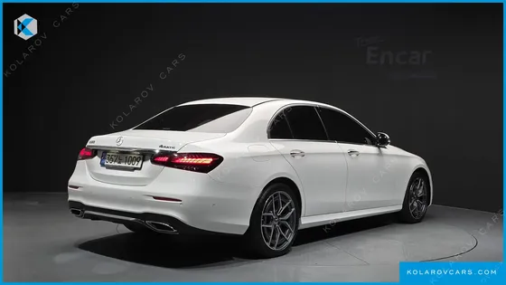 MERCEDES E-CLASS E220D 4MATIC AMG LINE