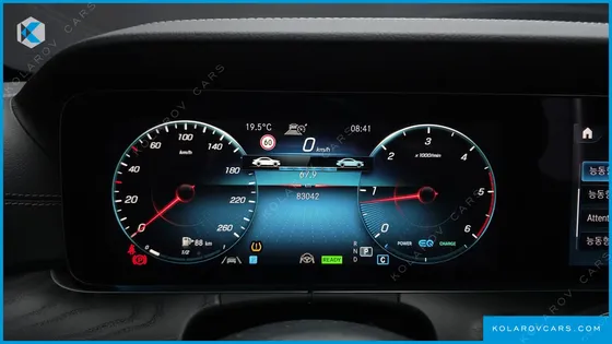 MERCEDES E-CLASS E220D 4MATIC AMG LINE
