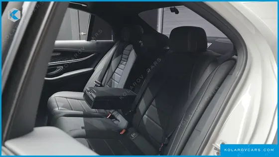 MERCEDES E-CLASS E220D 4MATIC AMG LINE