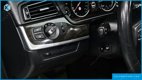 BMW 5 SERIES 528I XDRIVE LUXURY