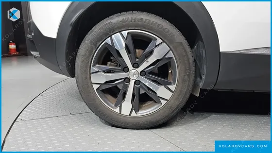 PEUGEOT 3008 1.5 BLUEHDI ALLURE