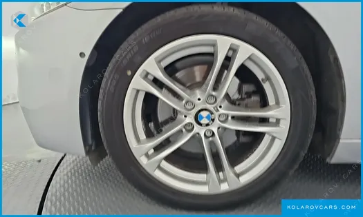 BMW 5 SERIES 520D XDRIVE M AERO DYNAMIC