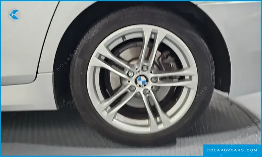 BMW 5 SERIES 520D XDRIVE M AERO DYNAMIC