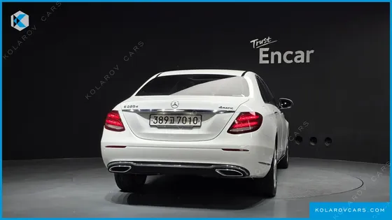 MERCEDES E-CLASS E220D 4MATIC EXCLUSIVE