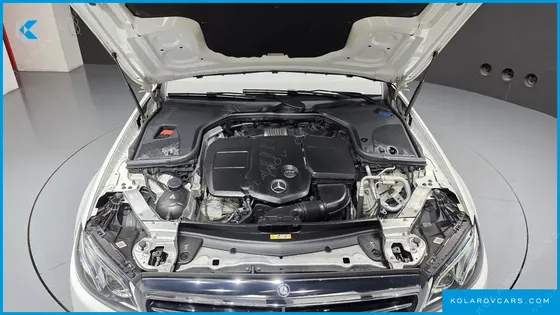 MERCEDES E-CLASS E220D 4MATIC EXCLUSIVE