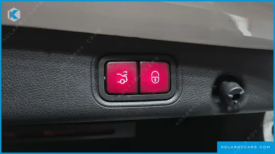 MERCEDES E-CLASS E220D 4MATIC EXCLUSIVE