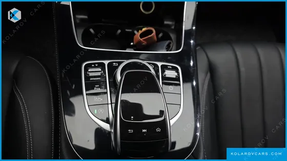 MERCEDES E-CLASS E220D 4MATIC EXCLUSIVE