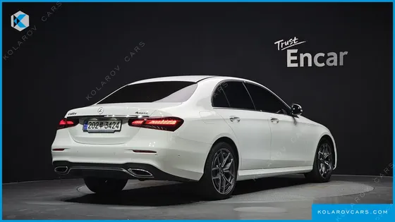 MERCEDES E-CLASS E220D 4MATIC AMG LINE