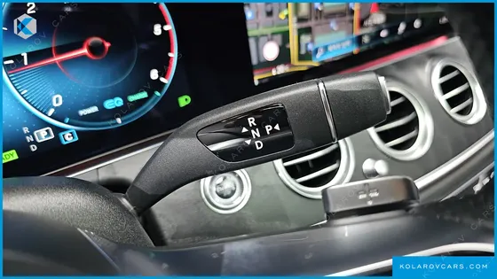 MERCEDES E-CLASS E220D 4MATIC AMG LINE