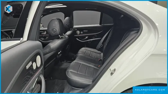 MERCEDES E-CLASS E220D 4MATIC AMG LINE